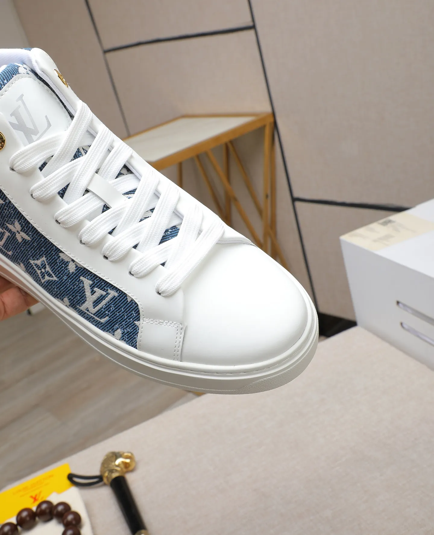 Men's shoes 💰580 📛📛【LOUIS VUITTON】Louis Vuitton official website synchronized new products 👟Milan fashion catwalk style 🇰🇾🇰🇾LV family logo, celebrity style, a must-have for fashionistas ⚠️First-layer calfskin ➕Genuine leather lining ➕Official website original version special outsole 👞Number 38-44